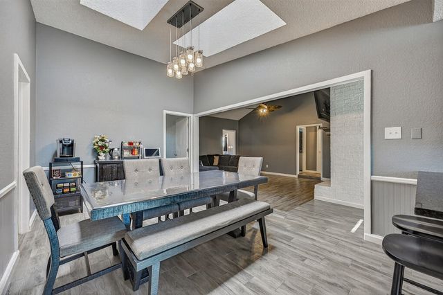 10905 E County Rd 107, Midland, TX 79706