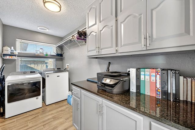 10905 E County Rd 107, Midland, TX 79706