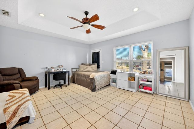 10905 E County Rd 107, Midland, TX 79706