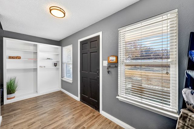 10905 E County Rd 107, Midland, TX 79706