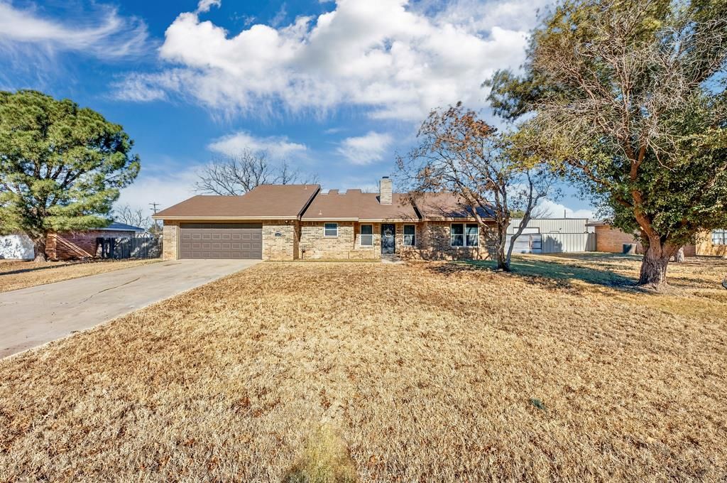 10905 E County Rd 107, Midland, TX 79706