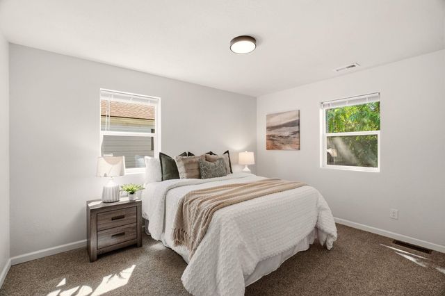 3014 E Ermina Ave, Spokane, WA 99207