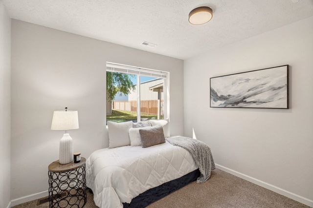 3014 E Ermina Ave, Spokane, WA 99207