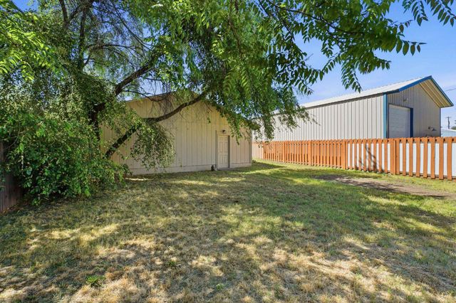 3014 E Ermina Ave, Spokane, WA 99207