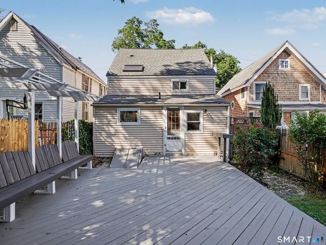 44 Wood Avenue, Milford, CT 06460