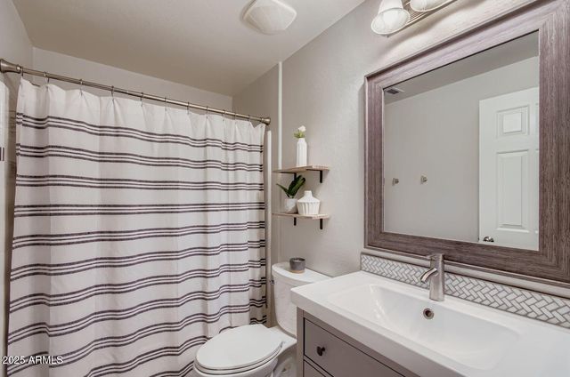 14575 W MOUNTAIN VIEW Boulevard 122, Surprise, AZ 85374