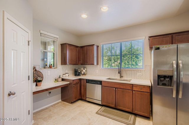 14575 W MOUNTAIN VIEW Boulevard 122, Surprise, AZ 85374