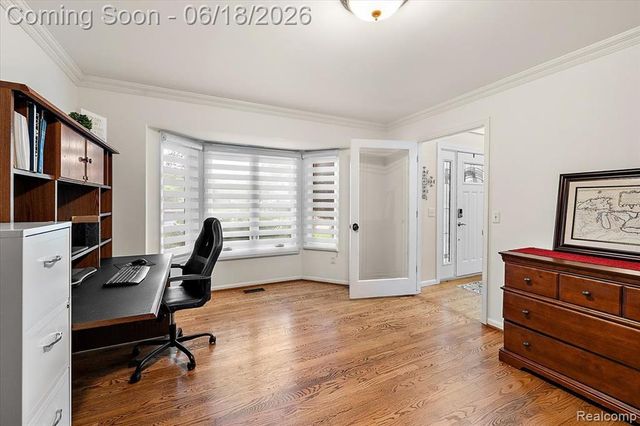 1043 River Mist Drive, Rochester, MI 48307