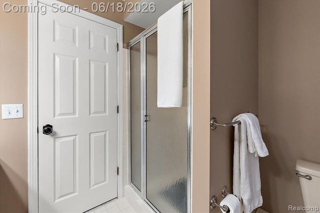 1043 River Mist Drive, Rochester, MI 48307