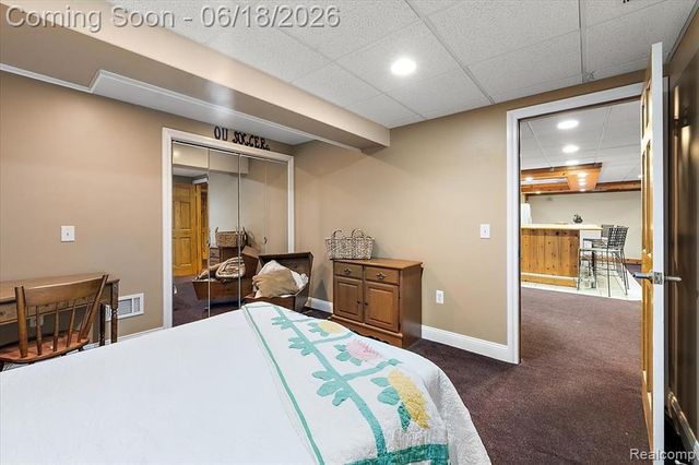 1043 River Mist Drive, Rochester, MI 48307