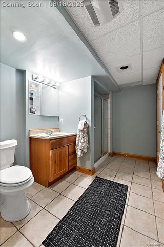 1043 River Mist Drive, Rochester, MI 48307