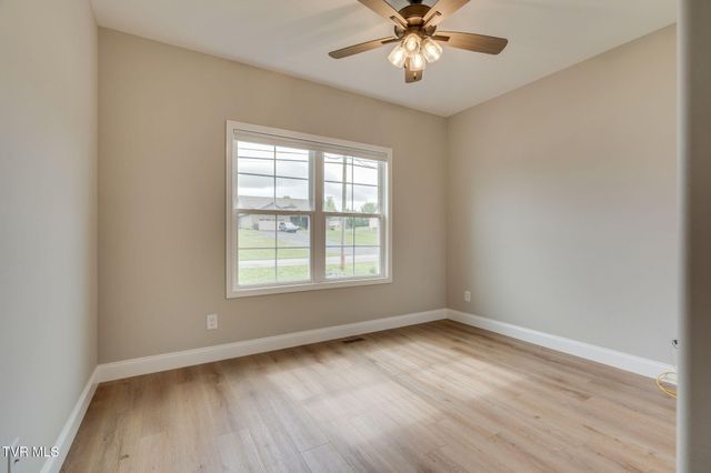 225 Old Stage Road, Johnson City, TN 37615