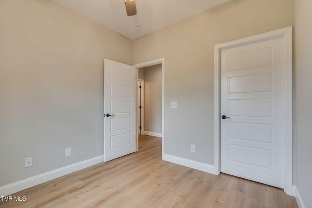 225 Old Stage Road, Johnson City, TN 37615