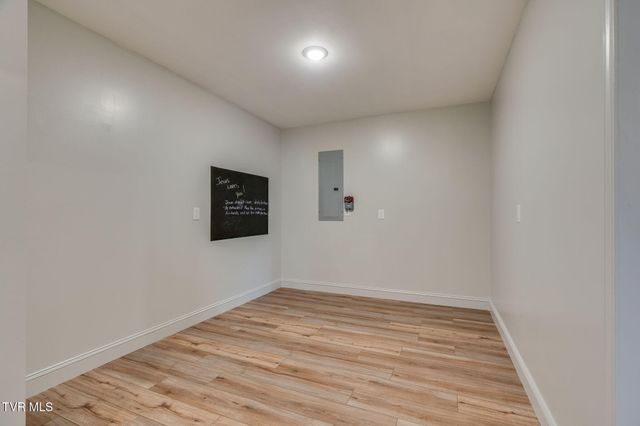 225 Old Stage Road, Johnson City, TN 37615