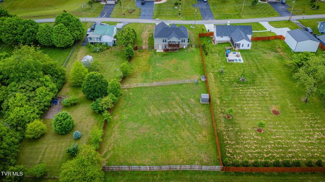 225 Old Stage Road, Johnson City, TN 37615