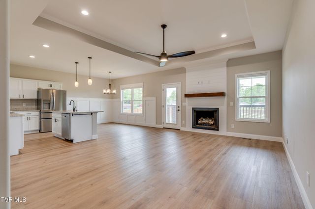 225 Old Stage Road, Johnson City, TN 37615