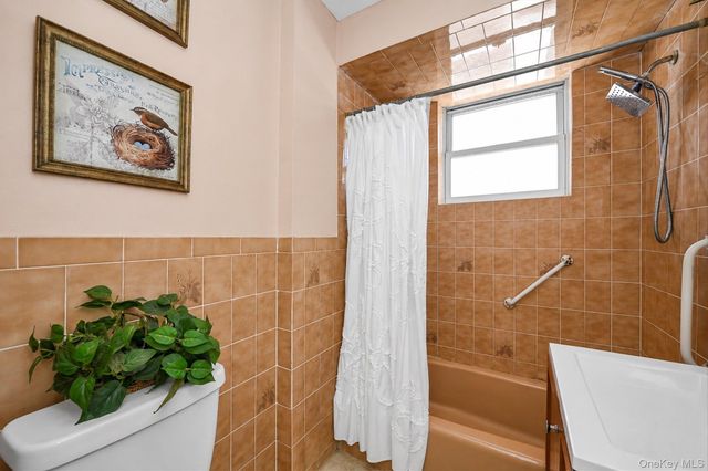 202-02 36th Avenue, Bayside, NY 11361
