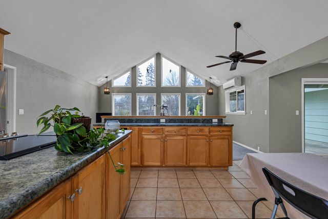 401 Mountain View Street, Weaverville, CA 96093