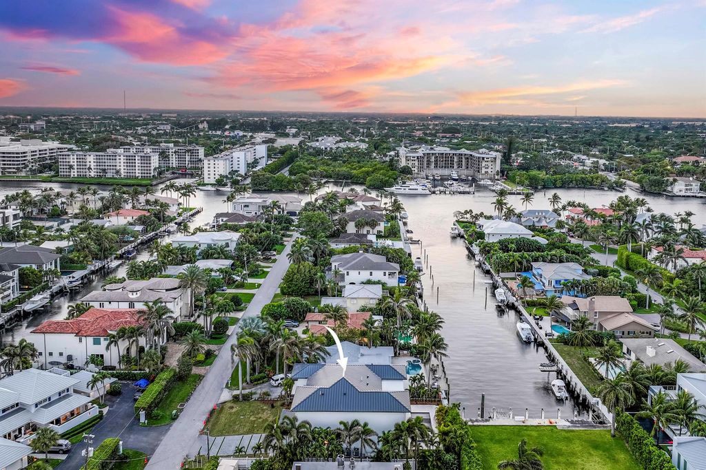 1041 Lewis Cove, Delray Beach, FL 33483