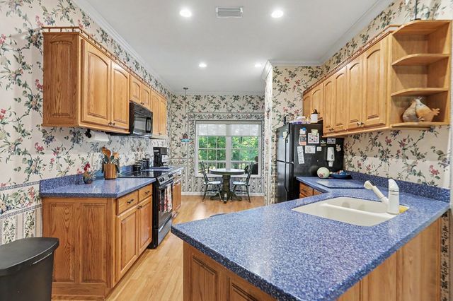 2360 Robin Hood Trail, Hiawassee, GA 30546