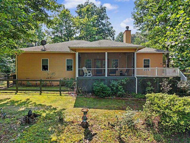 2360 Robin Hood Trail, Hiawassee, GA 30546