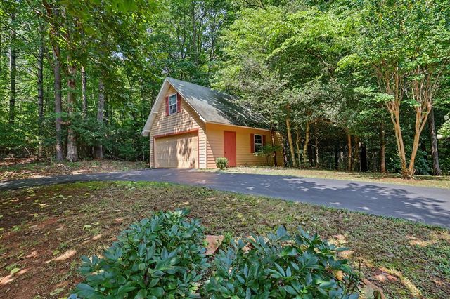 2360 Robin Hood Trail, Hiawassee, GA 30546