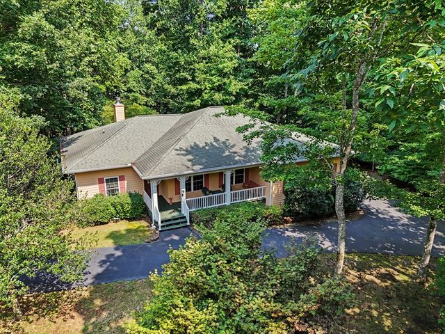 2360 Robin Hood Trail, Hiawassee, GA 30546