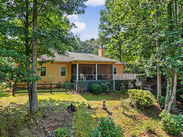 2360 Robin Hood Trail, Hiawassee, GA 30546