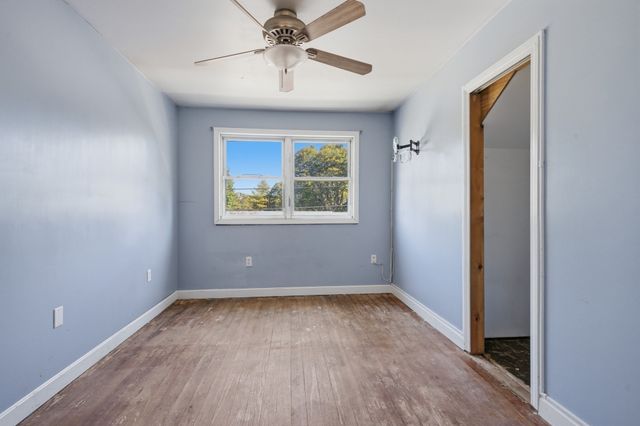75 Gardner Ave, Attleboro, MA 02703