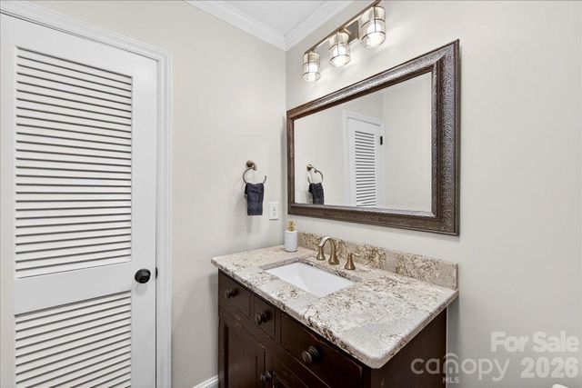 308 Robmont Road, Charlotte, NC 28270