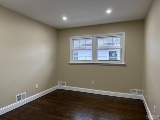 145 Main Street 2, Metuchen, NJ 08840