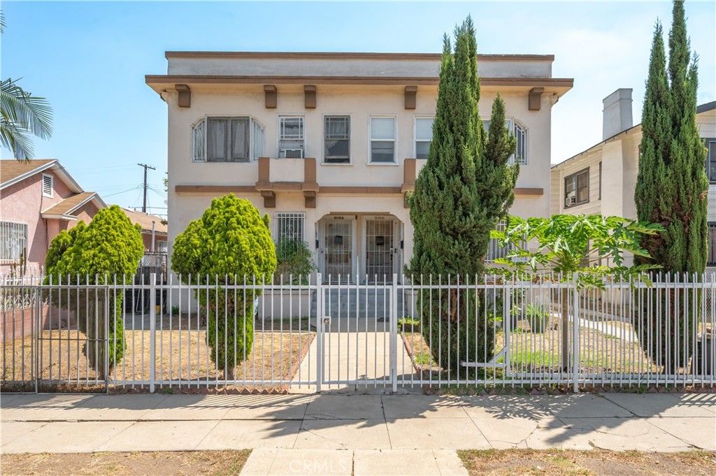 2022 4th Avenue, Los Angeles, CA 90018 — photo 4