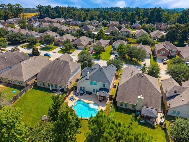 1726 Park Oak Drive, Conroe, TX 77304