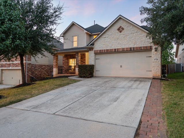 1726 Park Oak Drive, Conroe, TX 77304