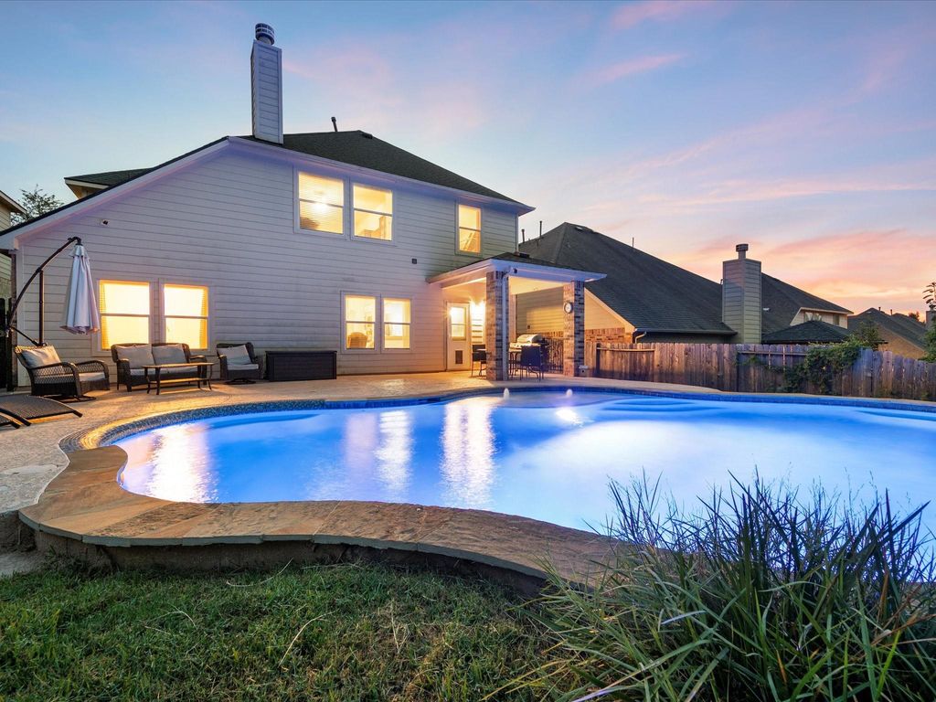 1726 Park Oak Drive, Conroe, TX 77304