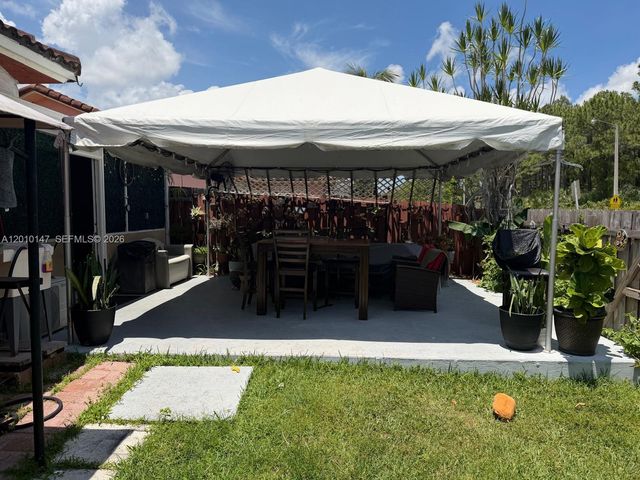 18109 SW 142nd Court, Miami, FL 33177