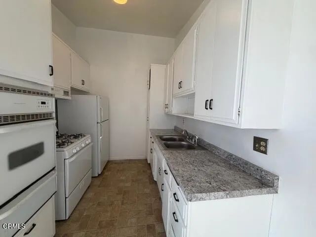 728 Sidonia Avenue, Ventura, CA 93003