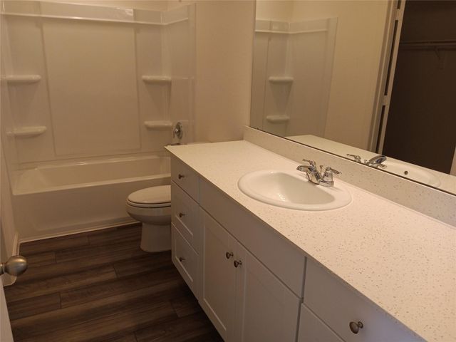 7837 Pink Dahlia Drive, Houston, TX 77016