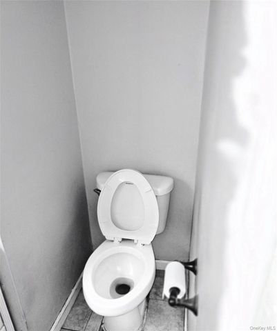 73-75 Washington Street, East Islip, NY 11730