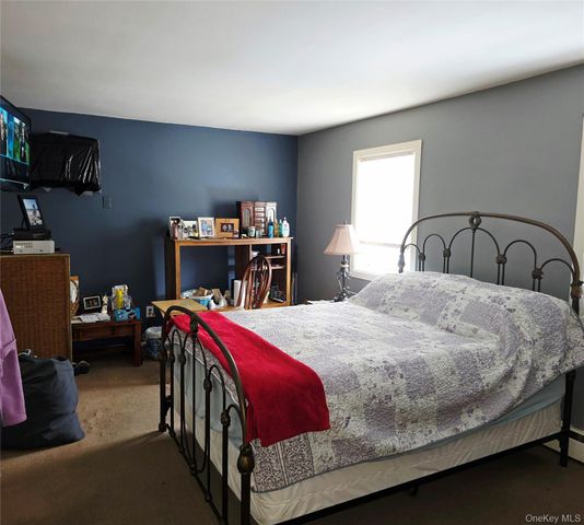 73-75 Washington Street, East Islip, NY 11730