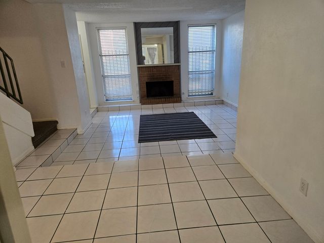 7155 Fair Oaks Avenue 27, Dallas, TX 75231