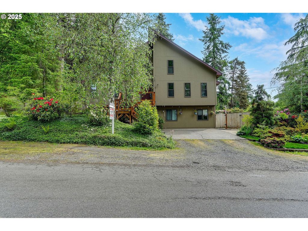 1946 ROBERTA Ave S, Salem, OR 97301