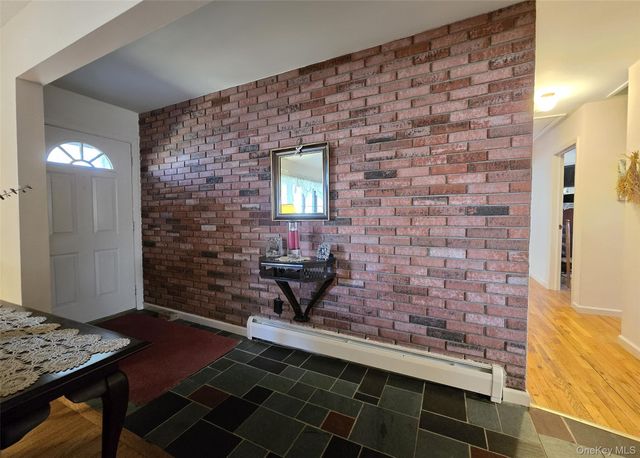 38 Woodbury Road, Farmingville, NY 11738