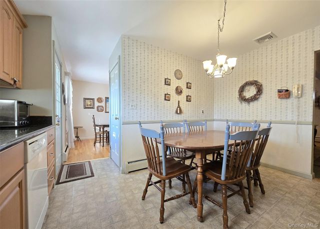 38 Woodbury Road, Farmingville, NY 11738