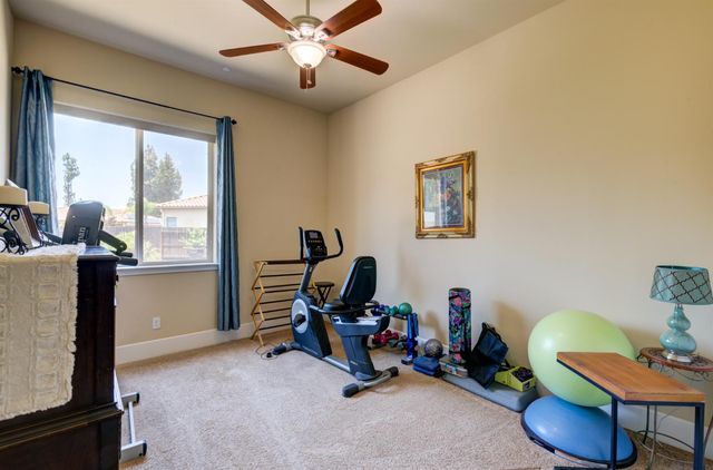 3056 Kenosha Avenue, Clovis, CA 93619