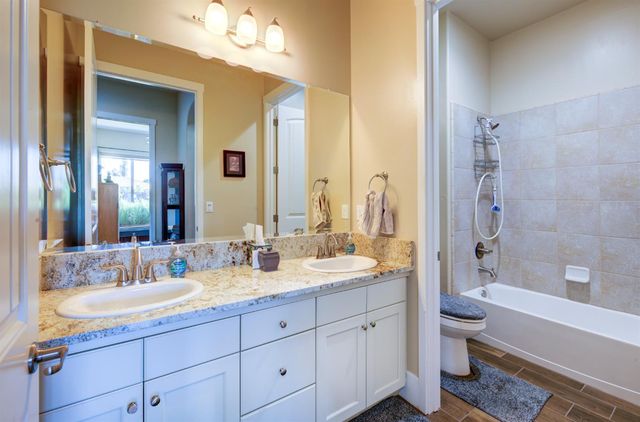 3056 Kenosha Avenue, Clovis, CA 93619
