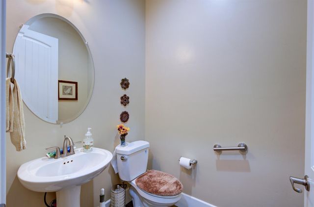 3056 Kenosha Avenue, Clovis, CA 93619