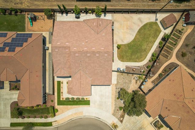 3056 Kenosha Avenue, Clovis, CA 93619