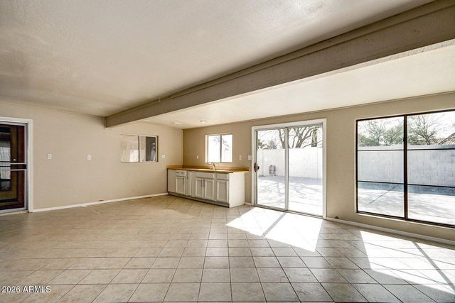 12715 W CAMBRIDGE Avenue, Avondale, AZ 85392