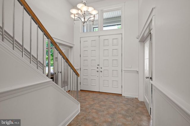 23 DEERFIELD RD, Lancaster, PA 17603